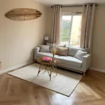 New Cosy Flat Tropez * סן טרופז